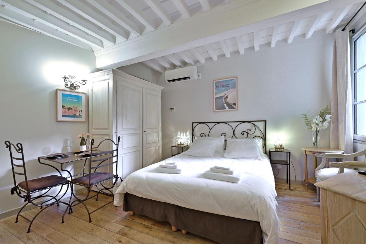Au Coeur Des Papes, Dans Batisse De Charme Studios & Appartements En Coeur De Ville Avinyon Dış mekan fotoğraf