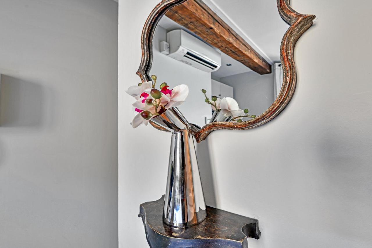 Au Coeur Des Papes, Dans Batisse De Charme Studios & Appartements En Coeur De Ville Avinyon Dış mekan fotoğraf