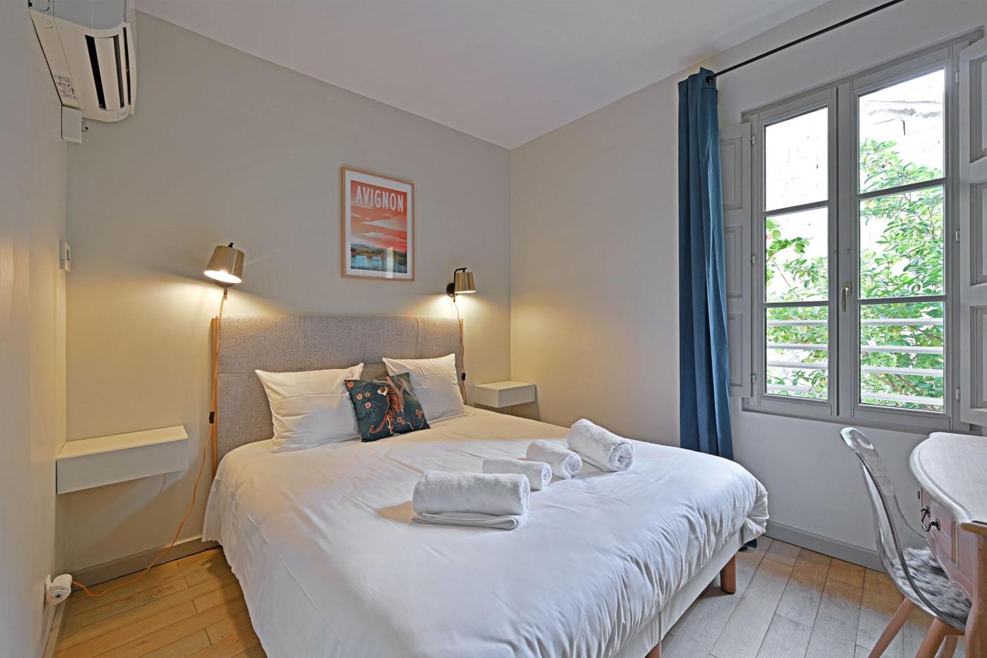 Au Coeur Des Papes, Dans Batisse De Charme Studios & Appartements En Coeur De Ville Avinyon Dış mekan fotoğraf